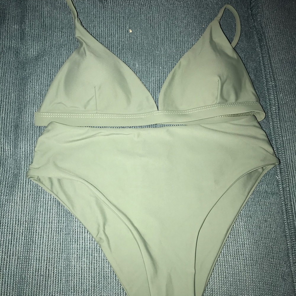 Jade green bikini set!!